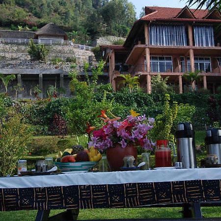 גיסני Hakuna Matata Lodge מראה חיצוני תמונה