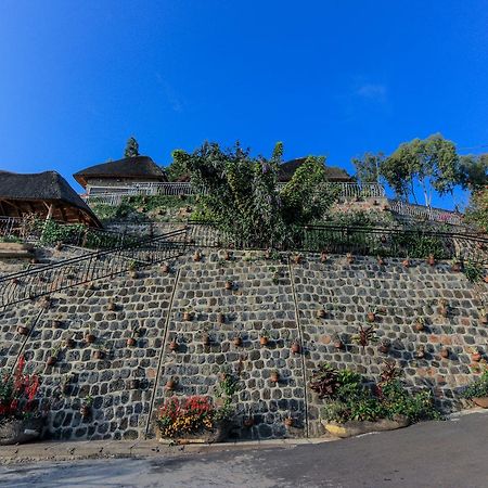 גיסני Hakuna Matata Lodge מראה חיצוני תמונה