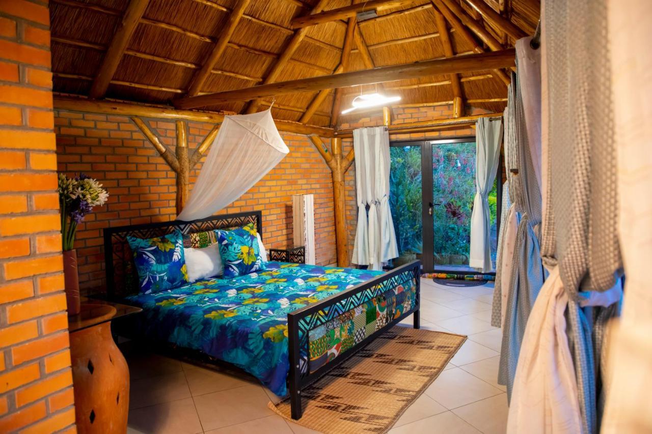 גיסני Hakuna Matata Lodge מראה חיצוני תמונה