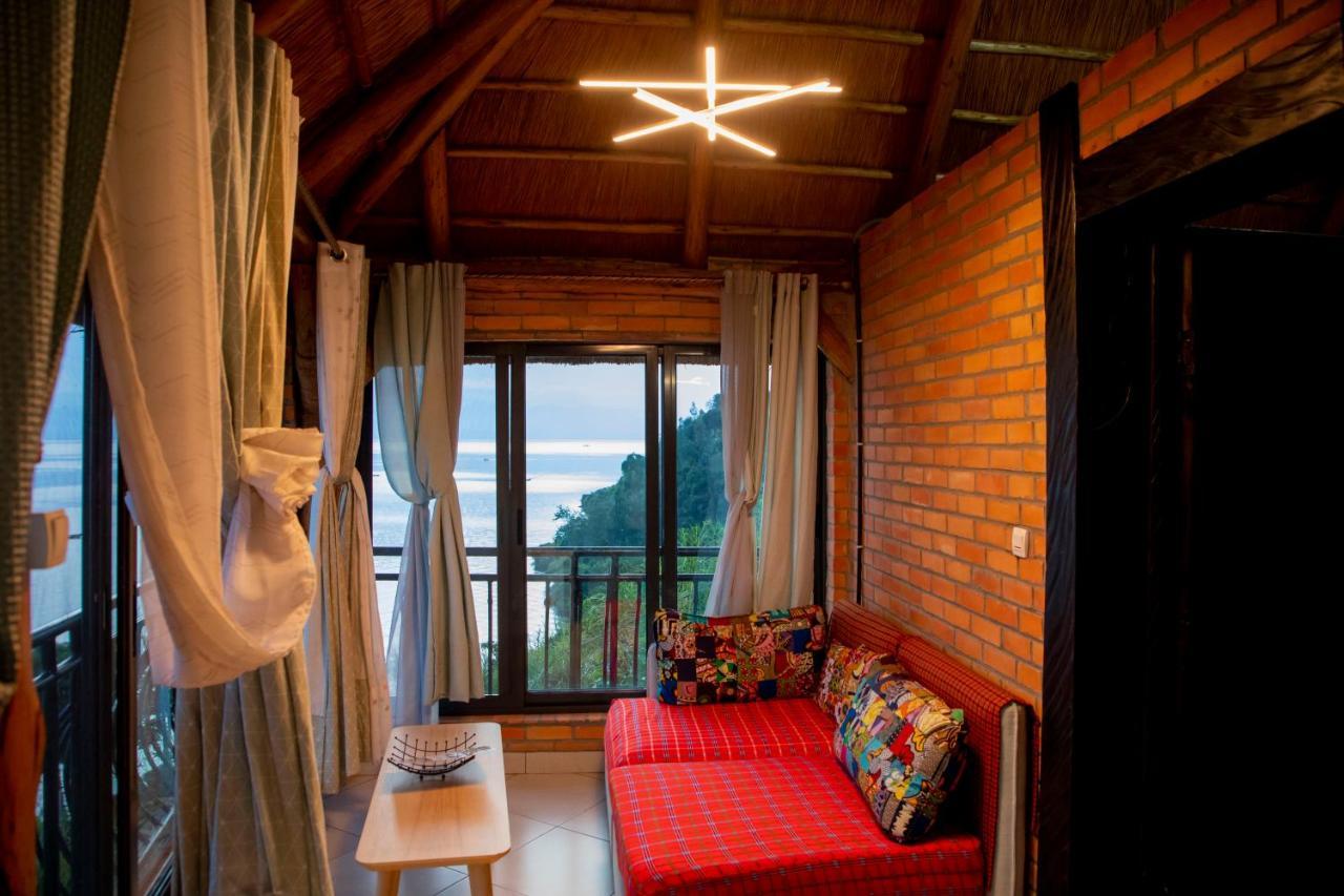 גיסני Hakuna Matata Lodge מראה חיצוני תמונה