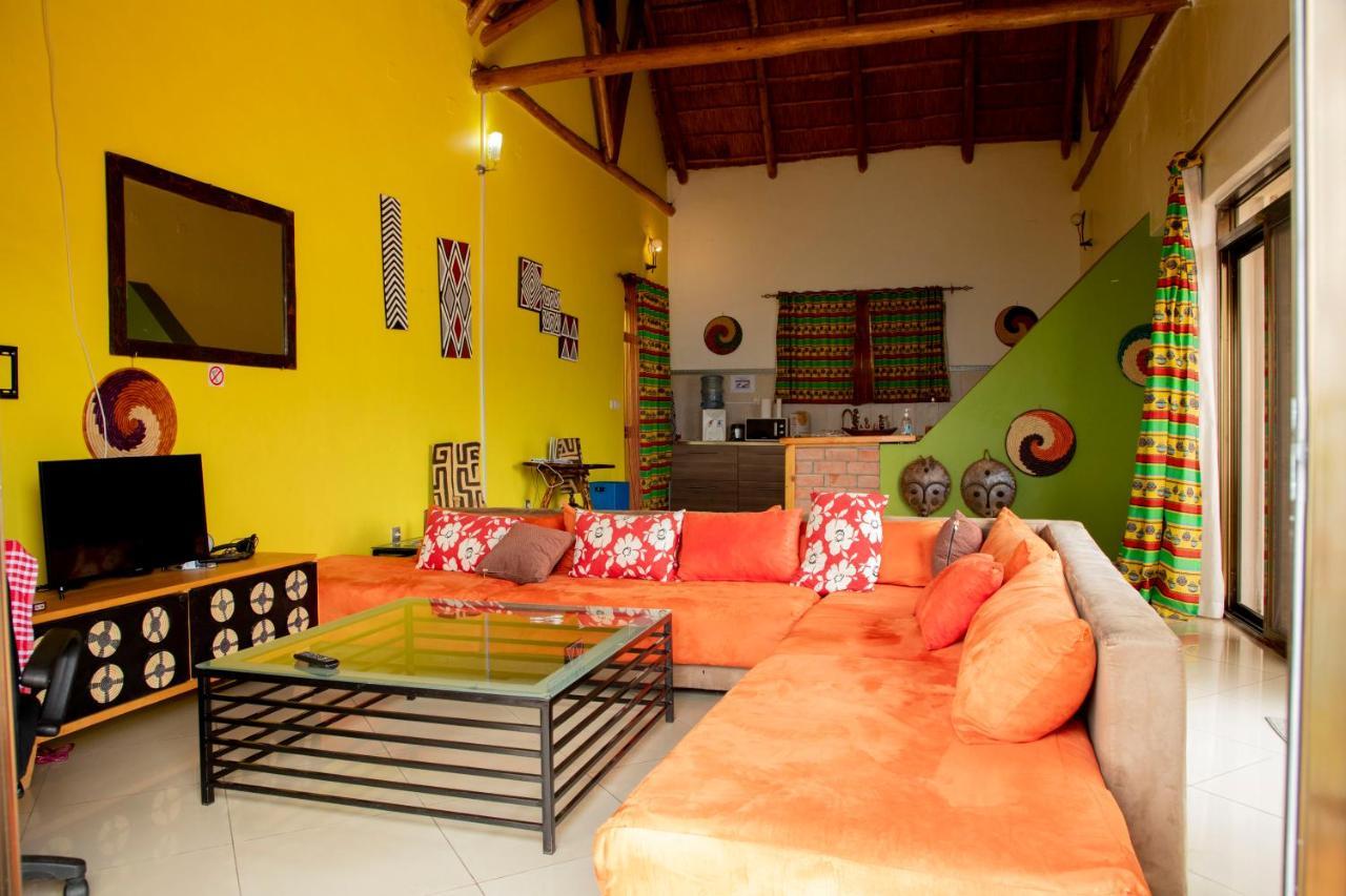 גיסני Hakuna Matata Lodge מראה חיצוני תמונה