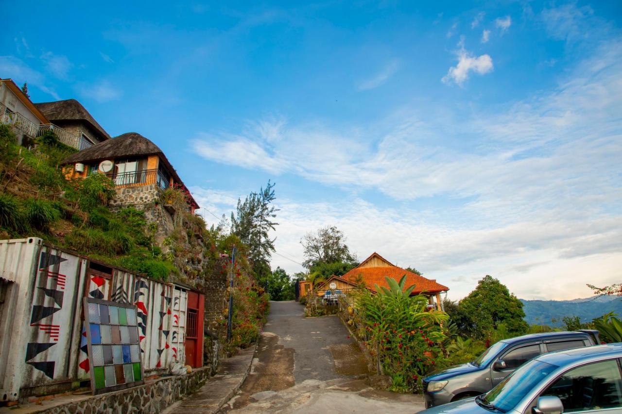 גיסני Hakuna Matata Lodge מראה חיצוני תמונה