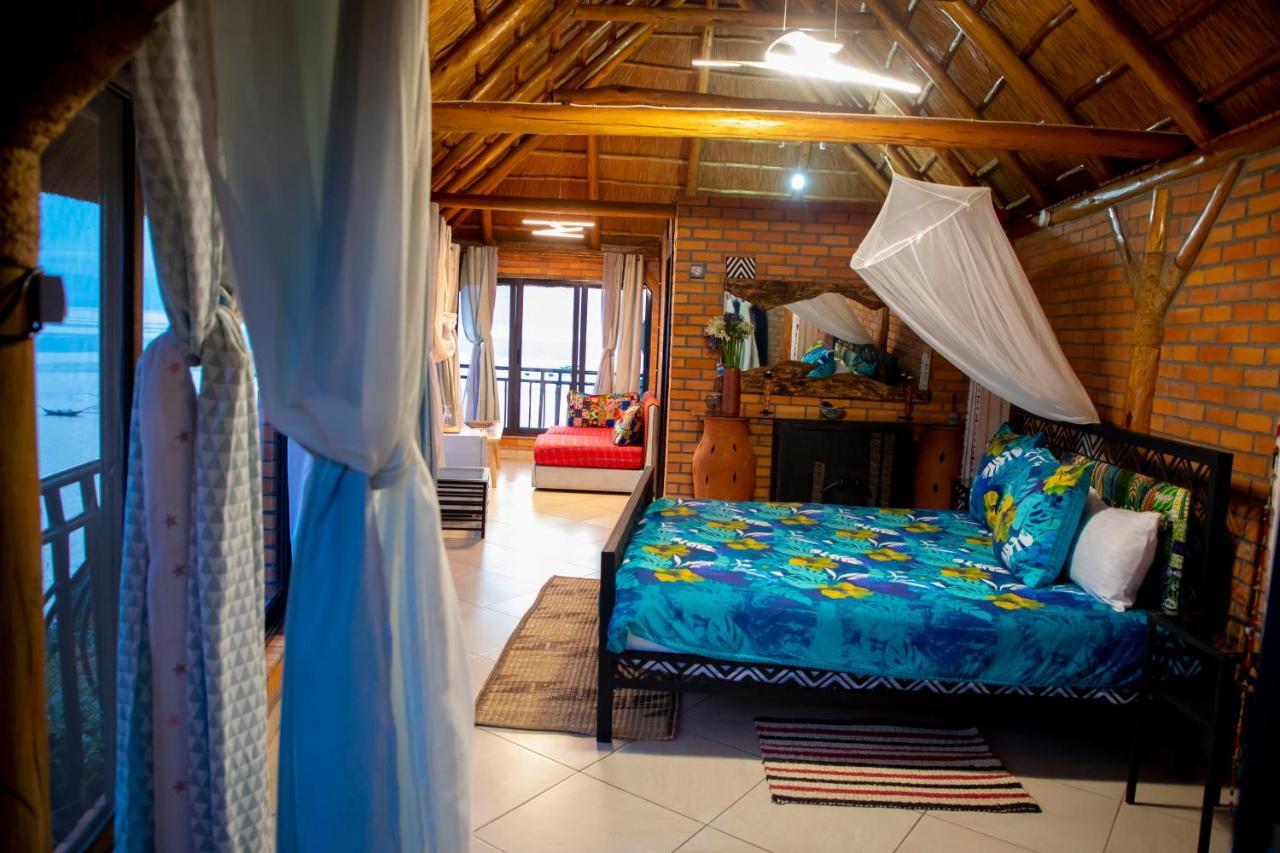 גיסני Hakuna Matata Lodge מראה חיצוני תמונה
